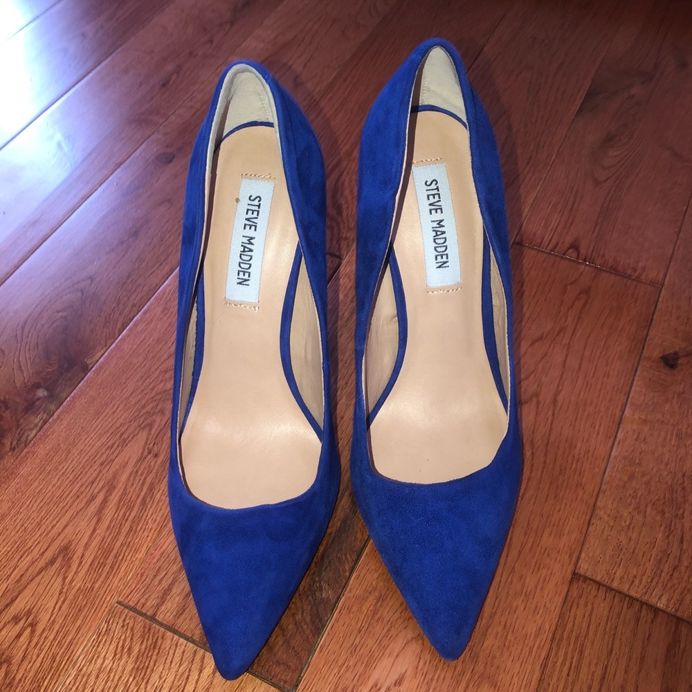 NEW Blue Steve Madden Pumps